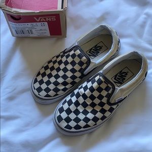 Vans slip on